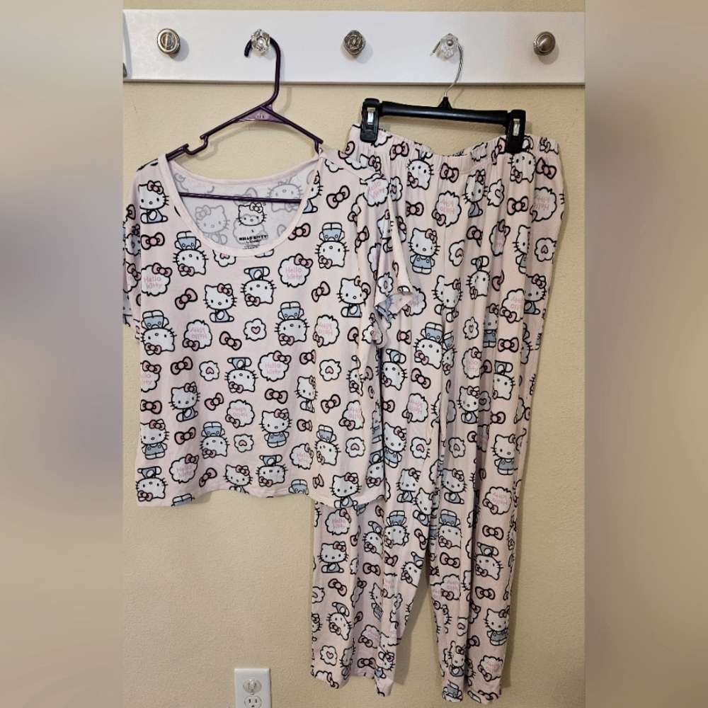 Hello Kitty women's Pajamas Pant Set Size L